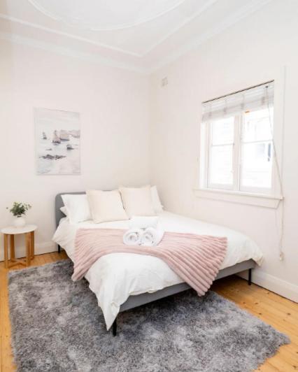 In The Heart Of Bondi, Stroll To The Beach Apartment Сидни Екстериор снимка